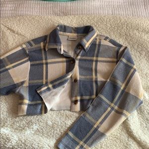 thrifted cropped trendy flannel button up